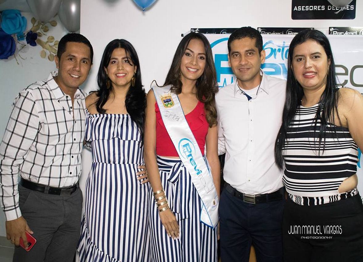 Víctor Losada, Adriana María Macías, gerente general; Tania Motta, Jairo Moncayo Motta, Director General y Diana Garcés Polanco, gerente administrativa.